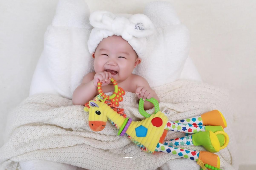 上杭宝宝不吃奶瓶怎么办